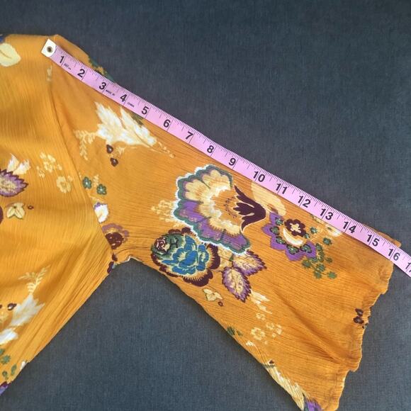 I The Wild Dress Women M Mustard Floral Faux Wrap Bell Sleeve Surplice Rayon - Picture 12 of 12